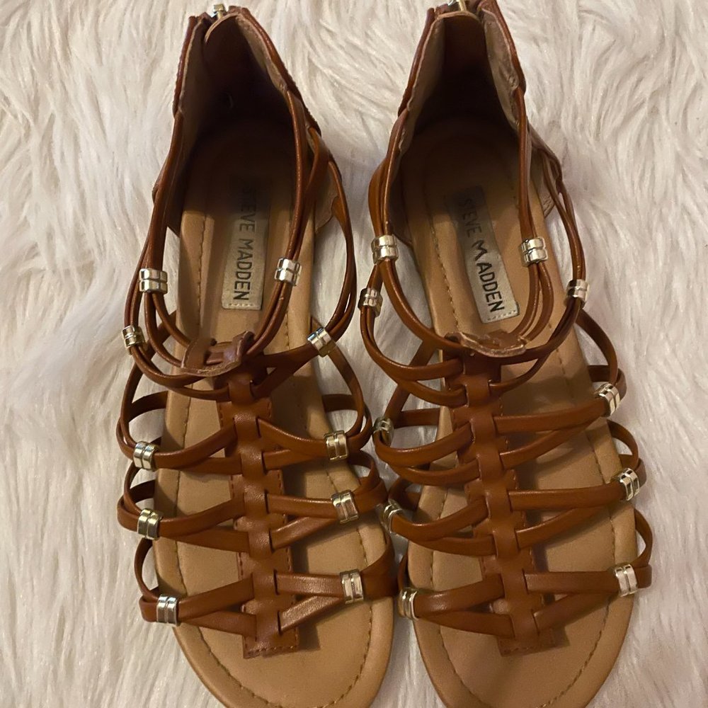 Sandals - Picture 4 of 7